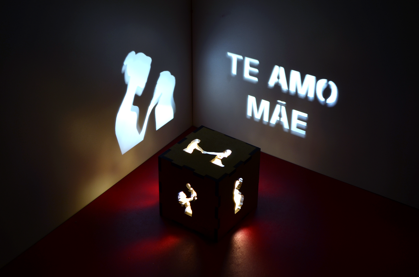 Mãe de Menina Adulta