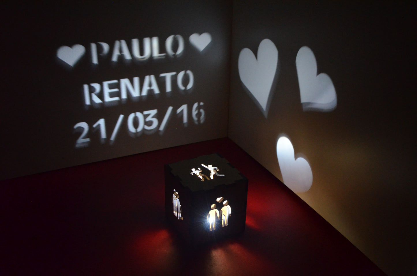 Casal Romântico Gay Masculino